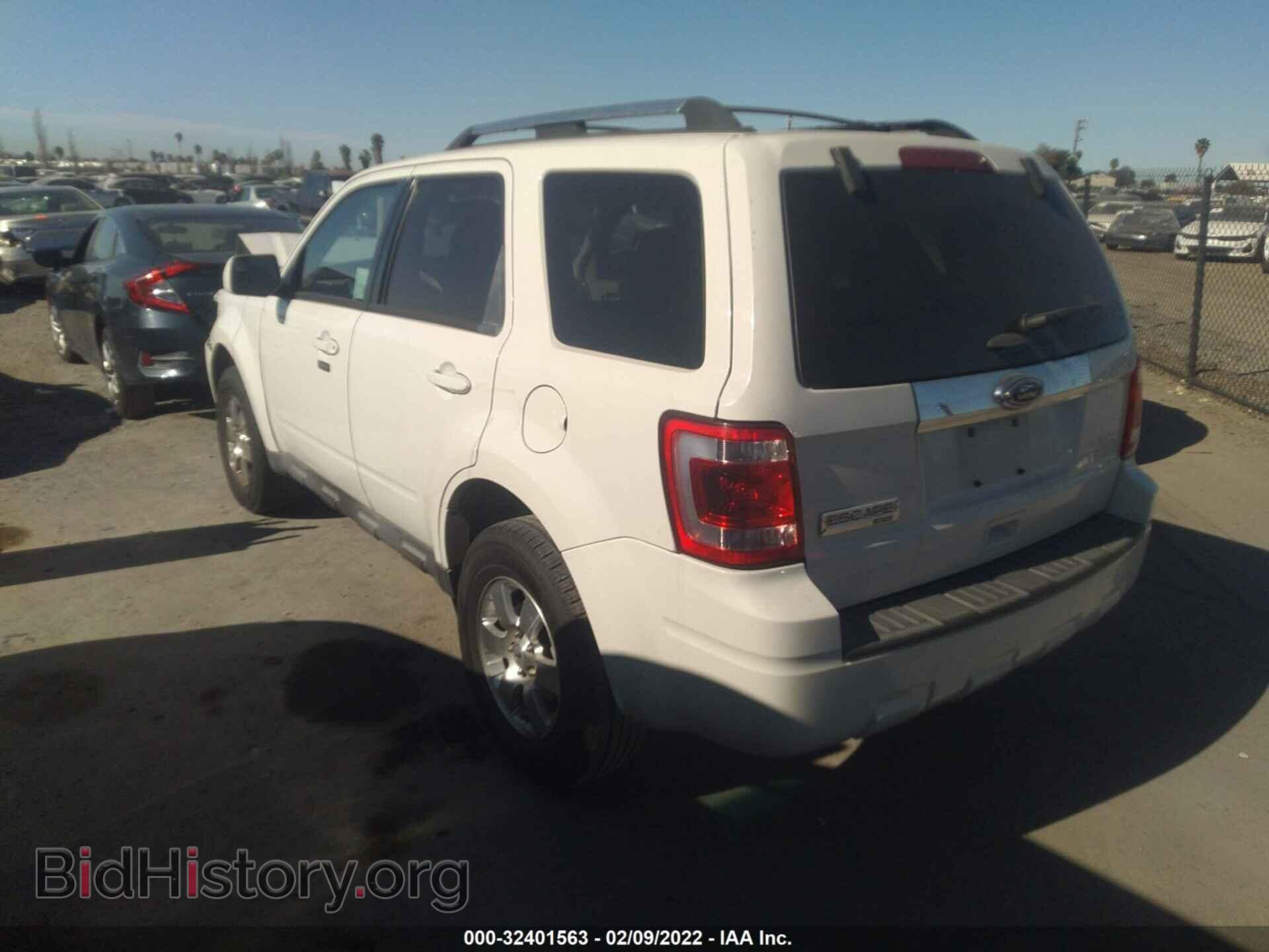 2012 FORD ESCAPE - VIN: 1FMCU0E75CKB07217 - Фото 3