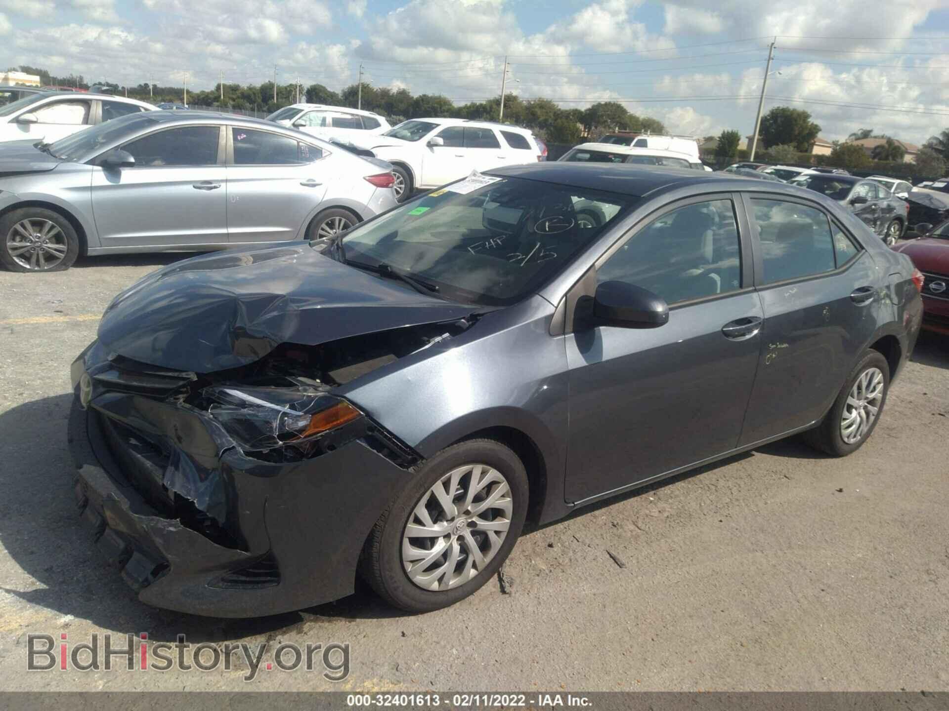 2017 TOYOTA COROLLA - VIN: 2T1BURHE2HC847136 - Фото 2