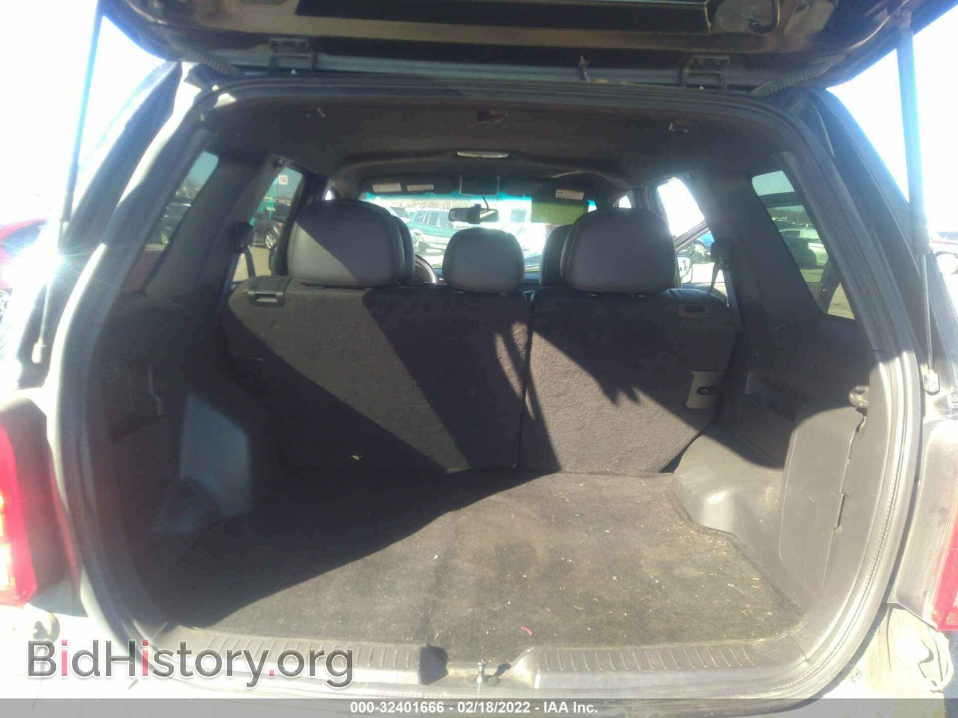 2011 FORD ESCAPE - VIN: 1FMCU0EG4BKC30652 - Фото 8