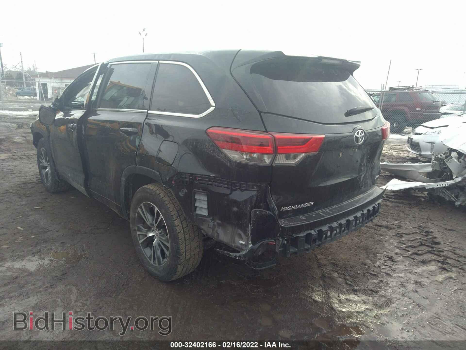 2018 TOYOTA HIGHLANDER - VIN: 5TDBZRFH2JS866314 - Фото 3