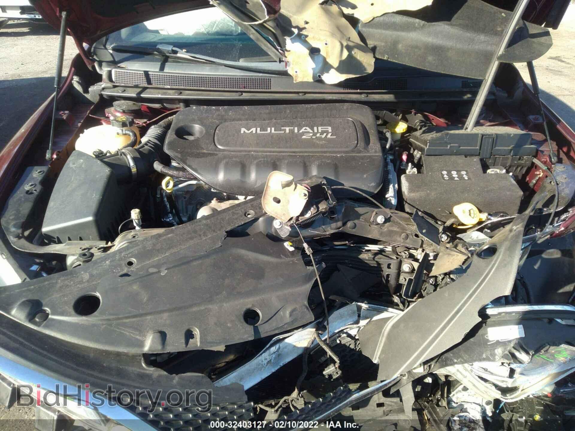 2016 CHRYSLER 200 - VIN: 1C3CCCAB5GN145042 - Фото 10