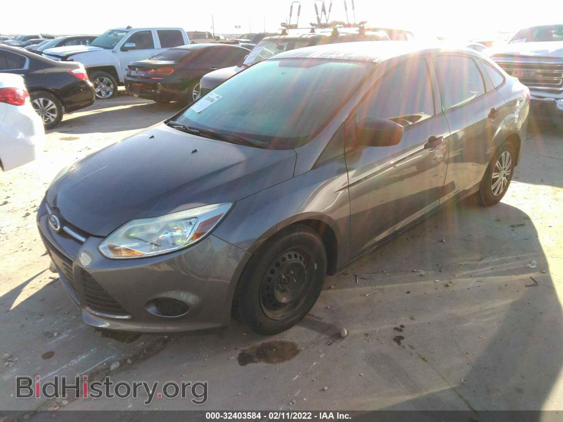 2013 FORD FOCUS - VIN: 1FADP3E26DL320653 - Фото 2
