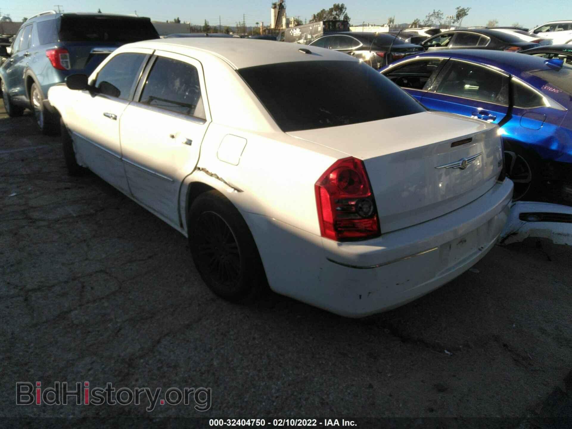 2010 CHRYSLER 300 - VIN: 2C3CA5CV5AH155191 - Фото 3