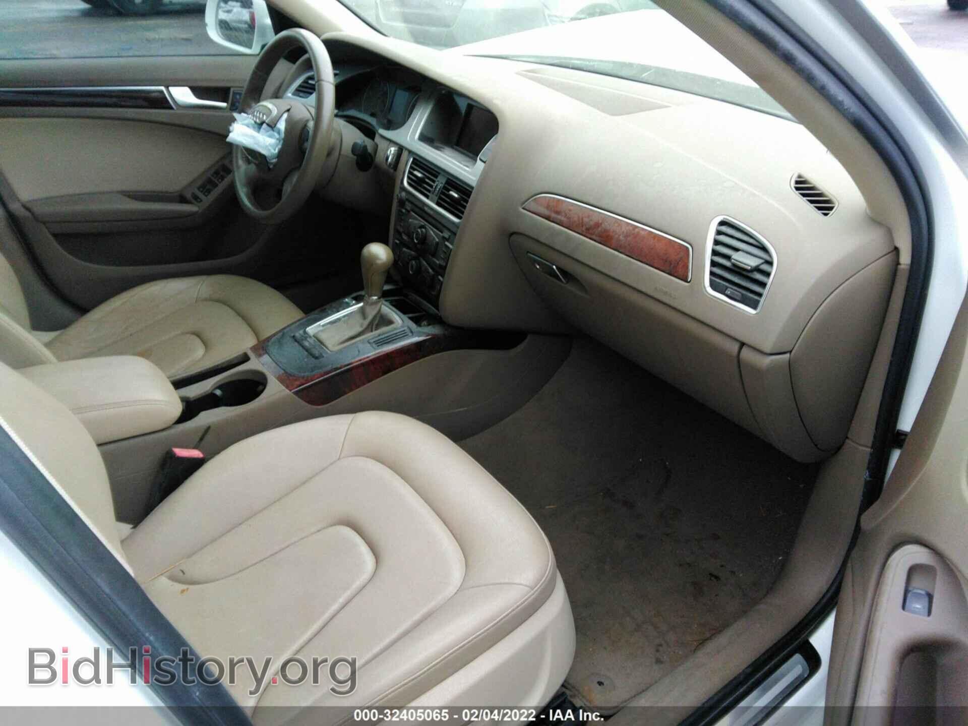 2012 AUDI A4 - VIN: WAUAFAFL6CN011731 - Фото 5