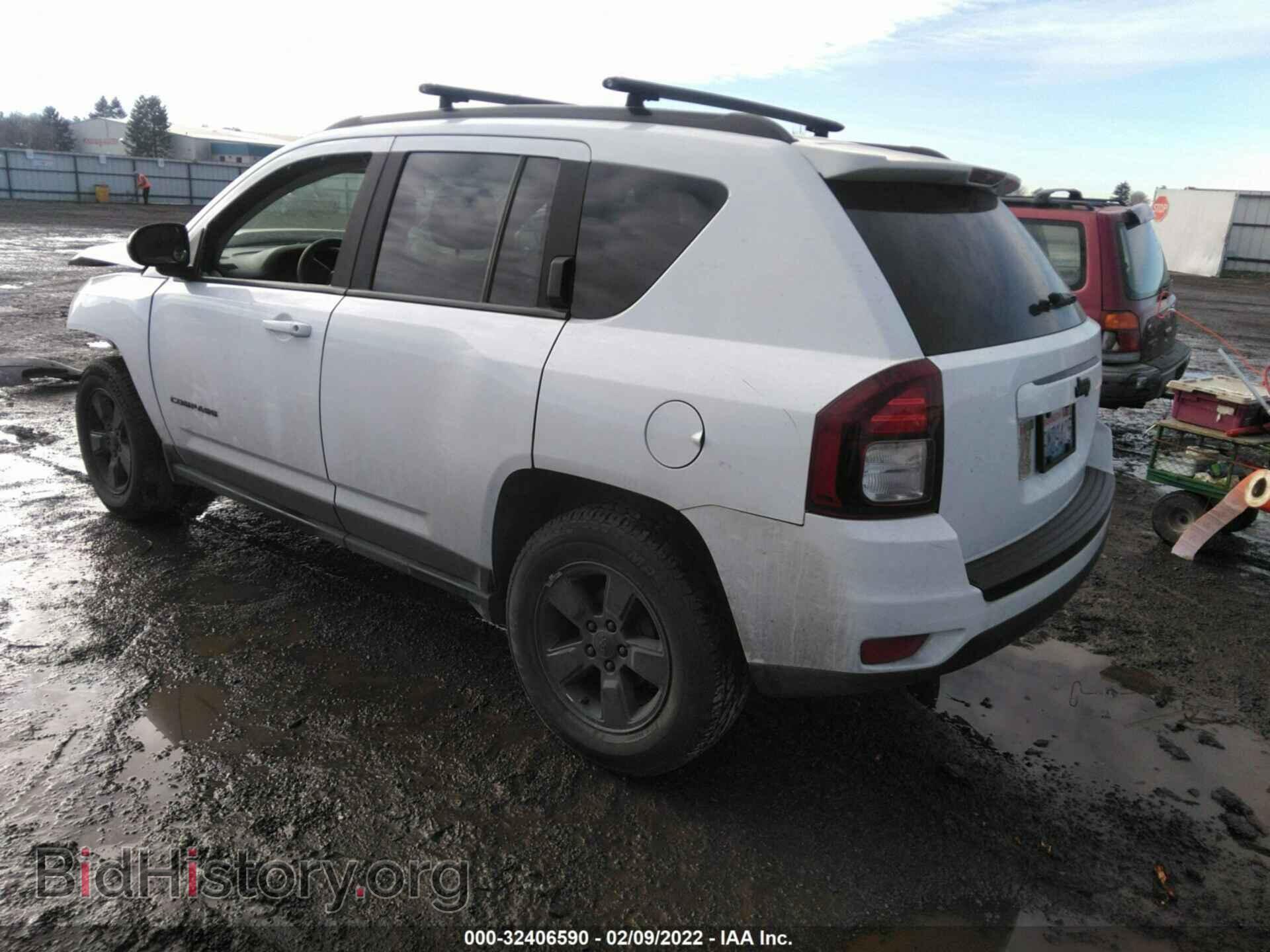 2015 JEEP COMPASS - VIN: 1C4NJCBAXFD129682 - Фото 3