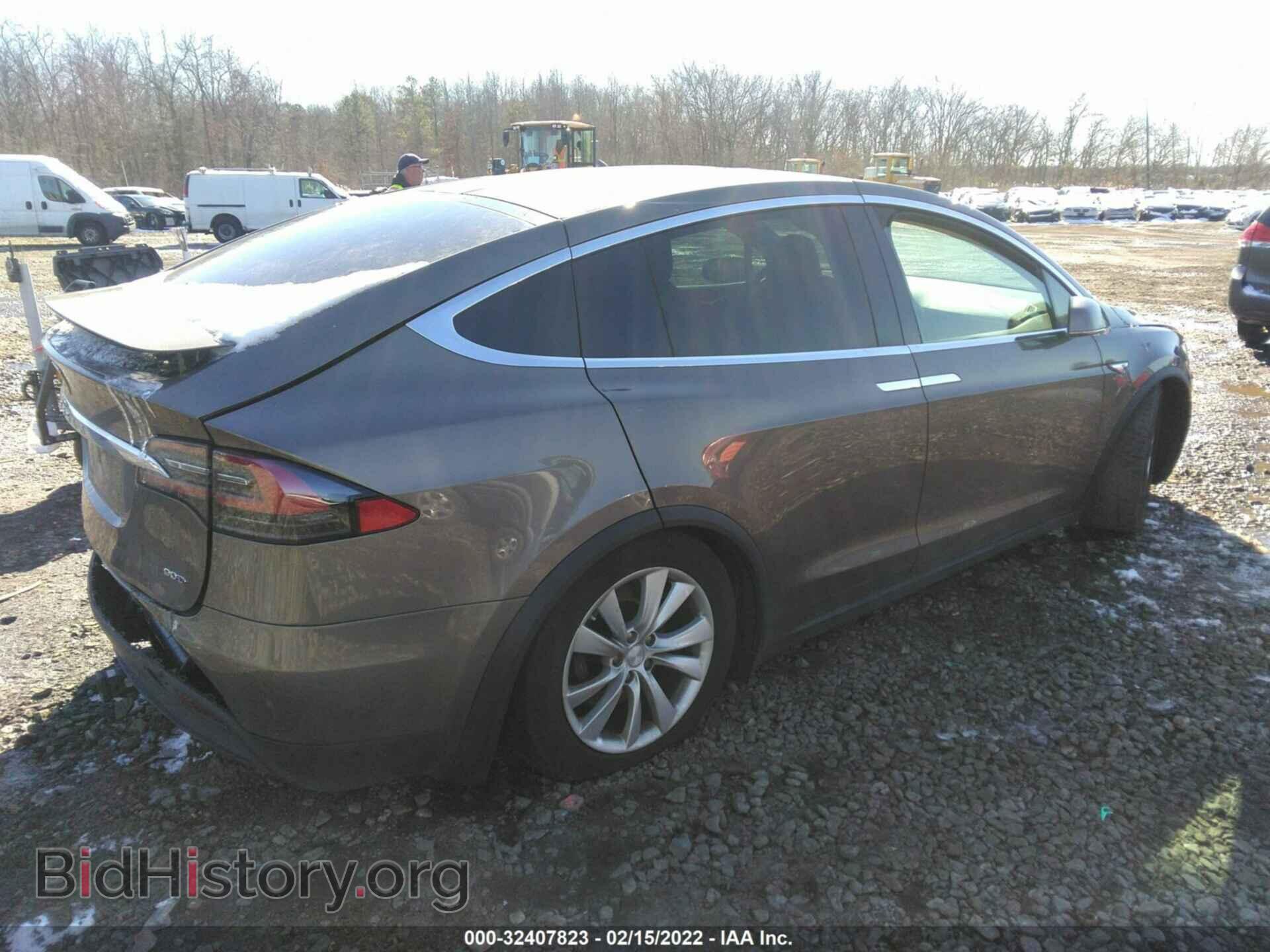 2016 TESLA MODEL X - VIN: 5YJXCAE23GF004920 - Photo 4