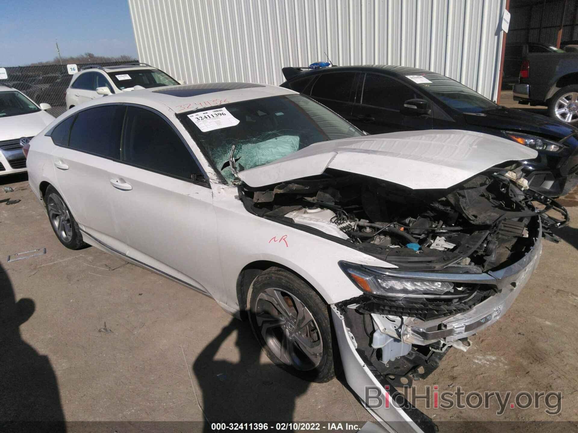 Photo 1HGCV1F47LA058928 - HONDA ACCORD SEDAN 2020