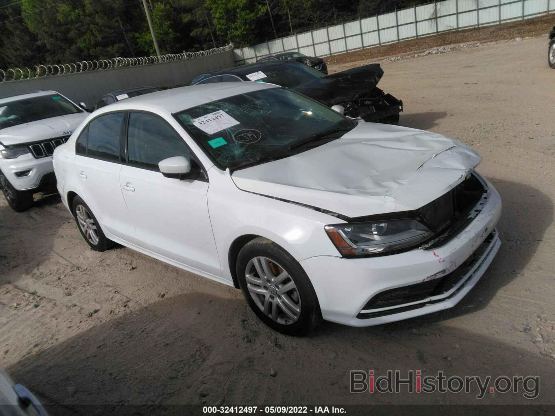 Photo 3VW2B7AJ9JM207341 - VOLKSWAGEN JETTA 2018