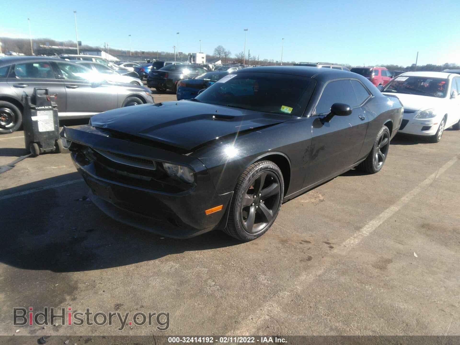 2014 DODGE CHALLENGER - VIN: 2C3CDYAG2EH302554 - Фото 2