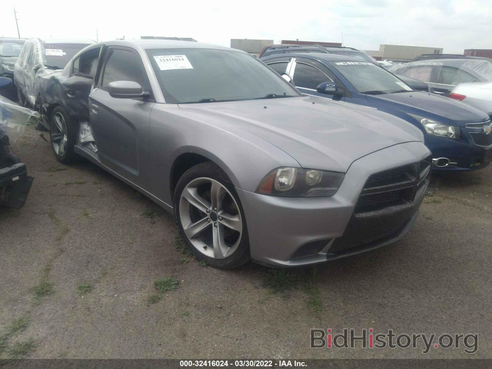 Photo 2C3CDXBG5DH688989 - DODGE CHARGER 2013