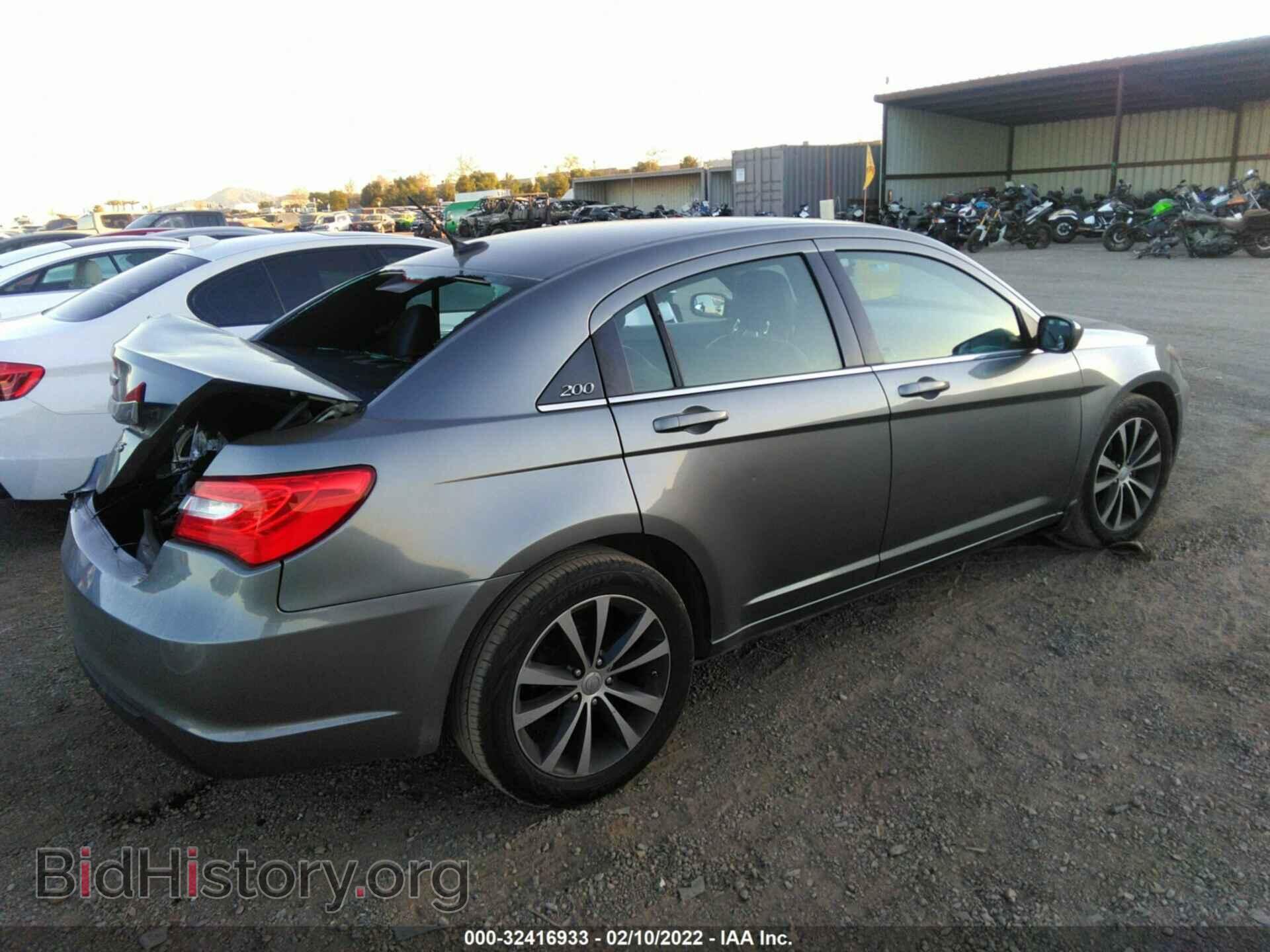 2011 CHRYSLER 200 - VIN: 1C3BC8FG3BN577649 - Фото 4