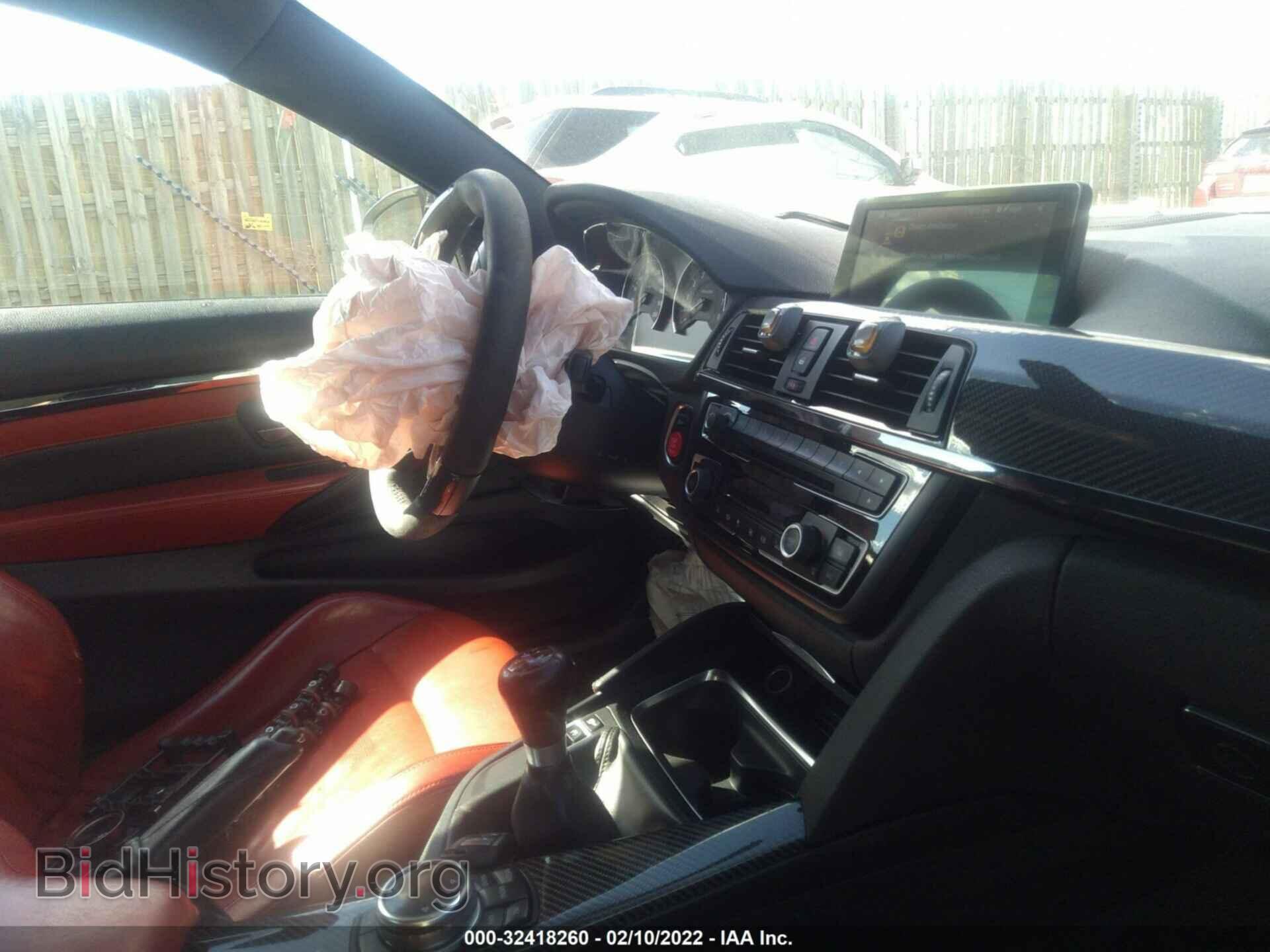 2015 BMW M4 - VIN: WBS3R9C54FK330390 - Фото 5