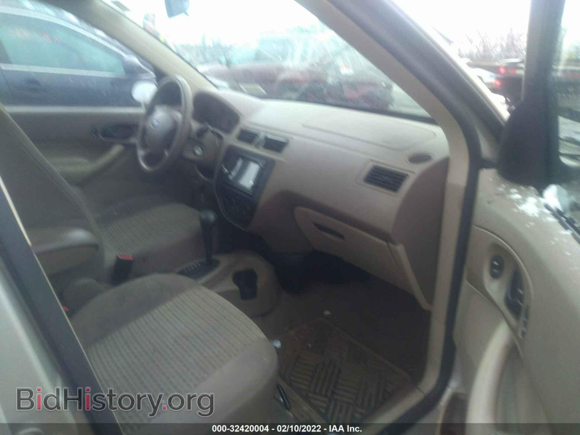2006 FORD FOCUS - VIN: 1FAFP34N56W256997 - Фото 5