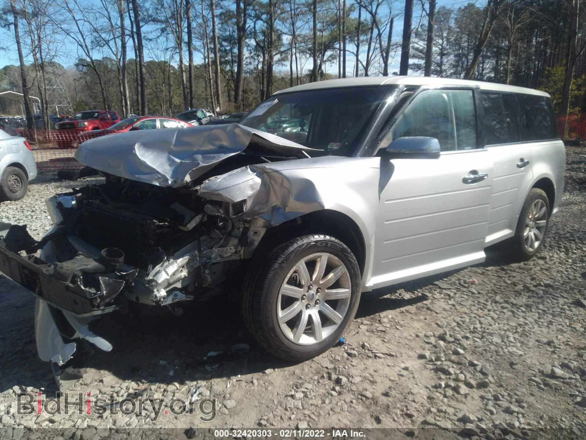 2009 FORD FLEX - VIN: 2FMEK63C19BB01998 - Photo 2