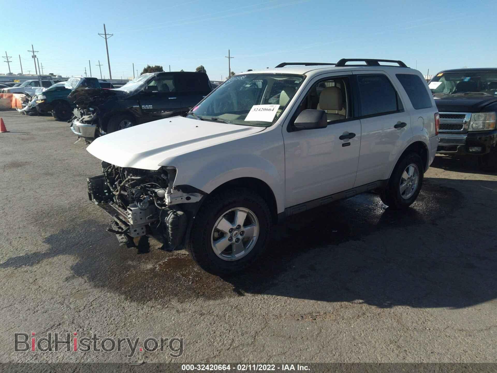 2010 FORD ESCAPE - VIN: 1FMCU0D71AKD28294 - Photo 2