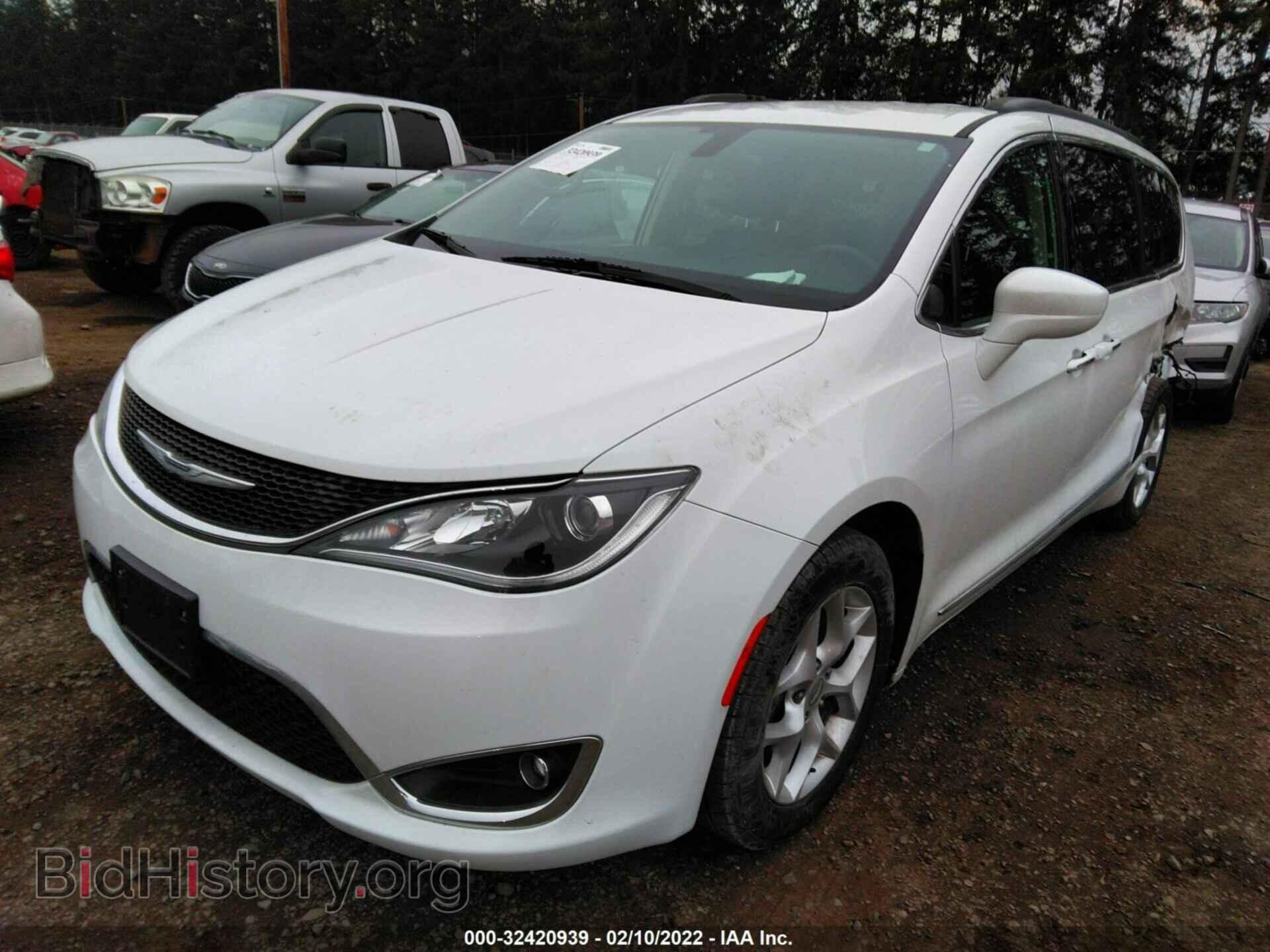 2017 CHRYSLER PACIFICA - VIN: 2C4RC1BG0HR809871 - Фото 2