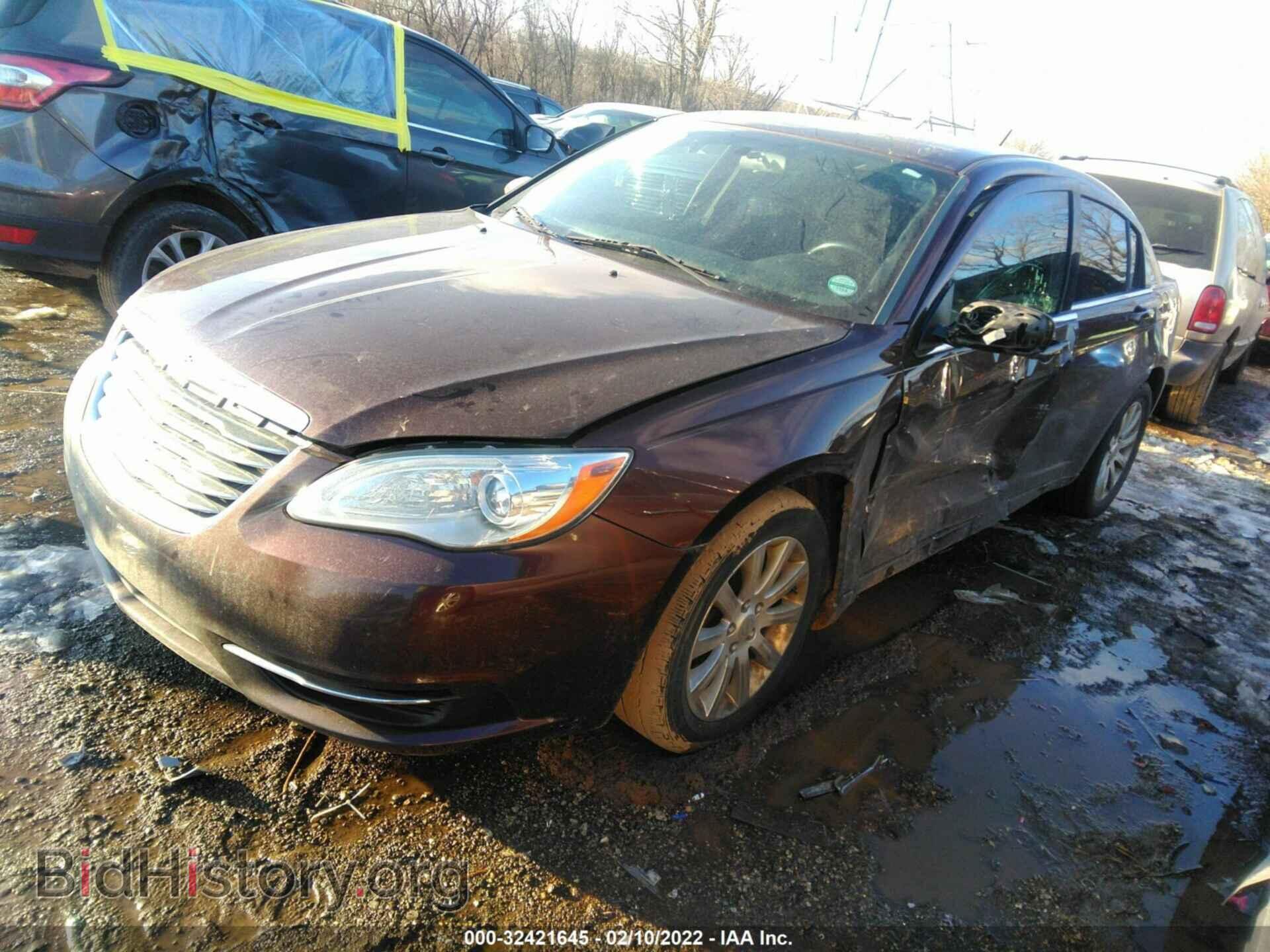 2012 CHRYSLER 200 - VIN: 1C3CCBBB9CN299997 - Фото 2