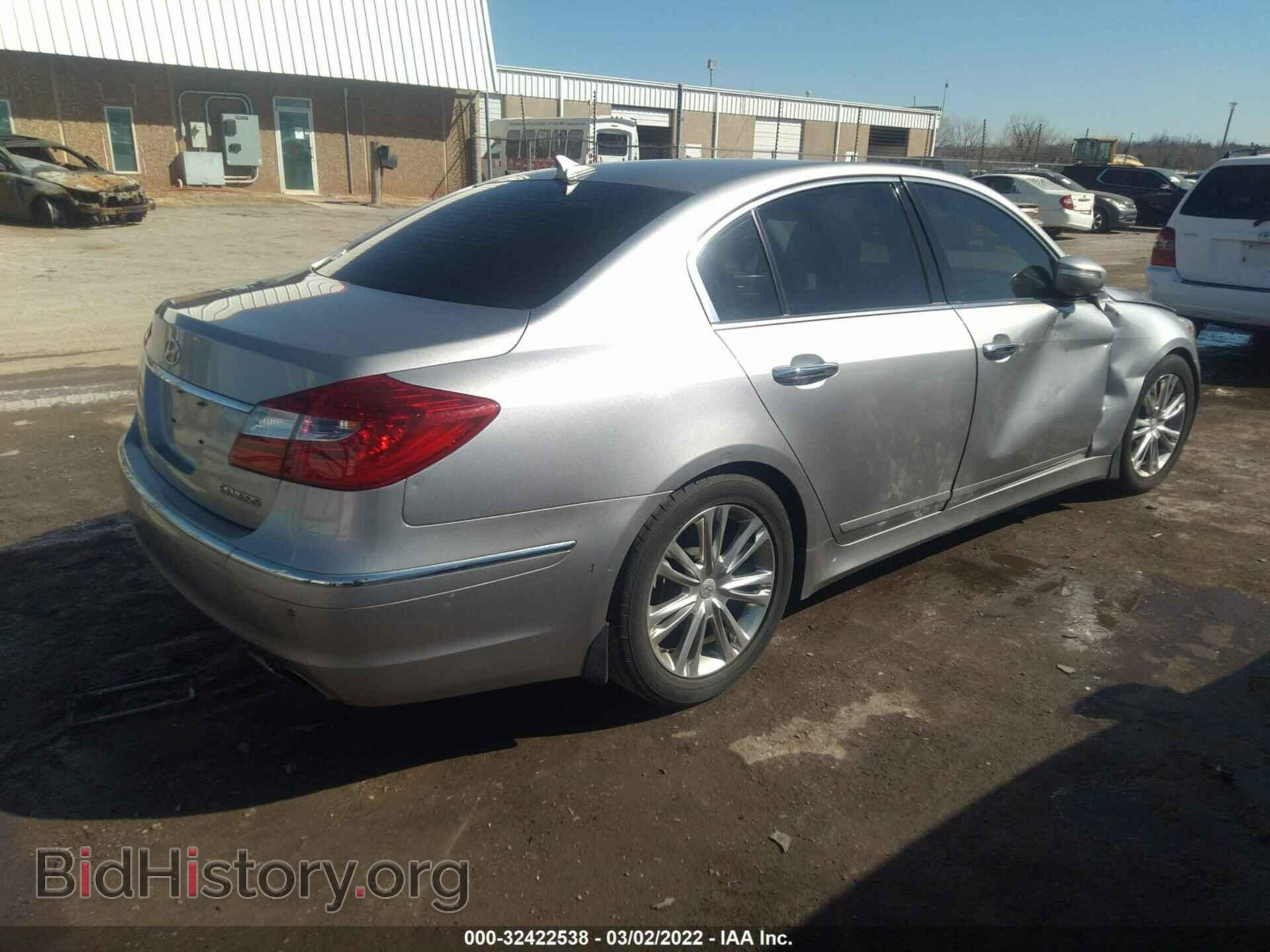 2012 HYUNDAI GENESIS - VIN: KMHGC4DD8CU189824 - Фото 4