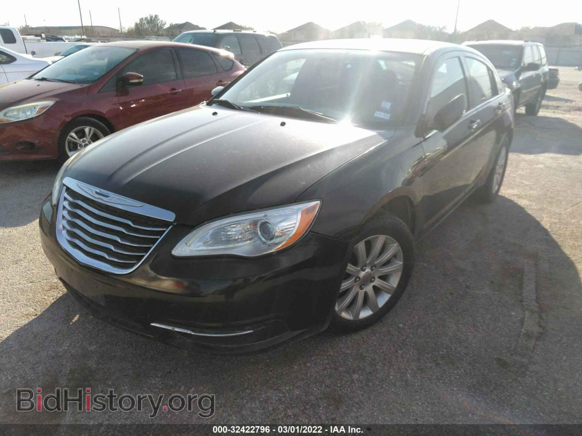 2012 CHRYSLER 200 - VIN: 1C3CCBBB6CN113476 - Фото 2