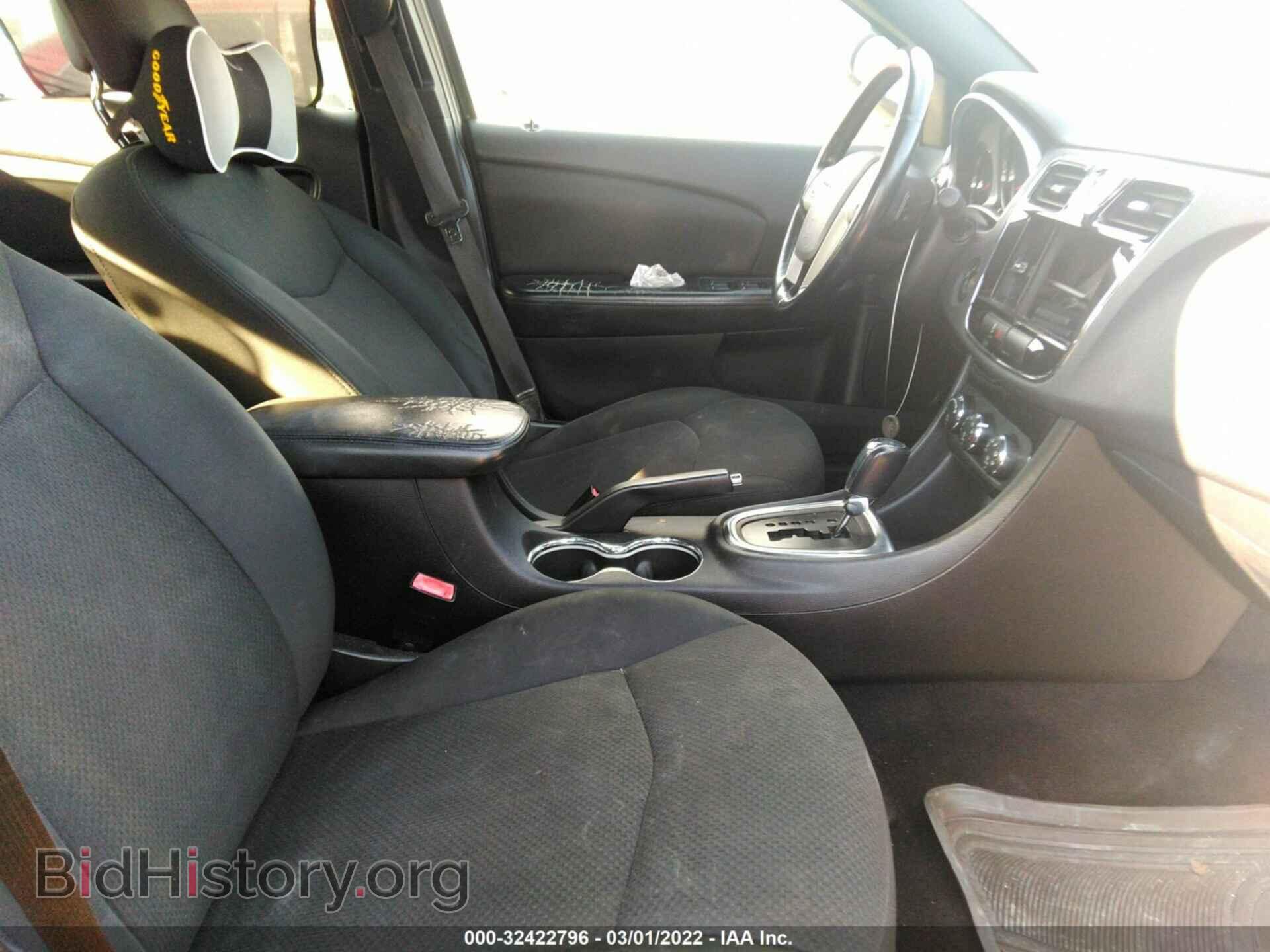 2012 CHRYSLER 200 - VIN: 1C3CCBBB6CN113476 - Фото 5