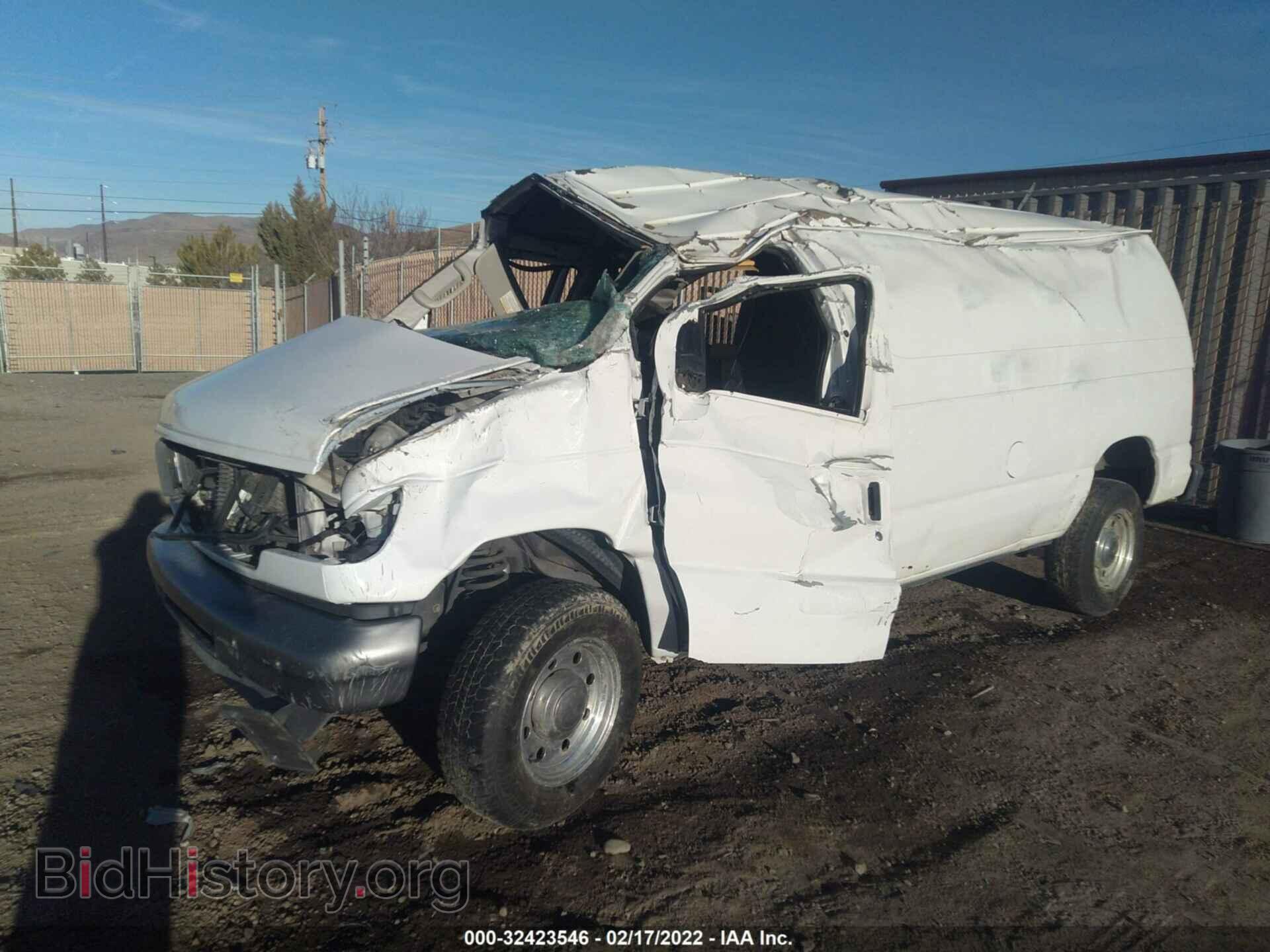 2006 FORD ECONOLINE CARGO VAN - VIN: 1FTNE24L16DA66971 - Photo 2