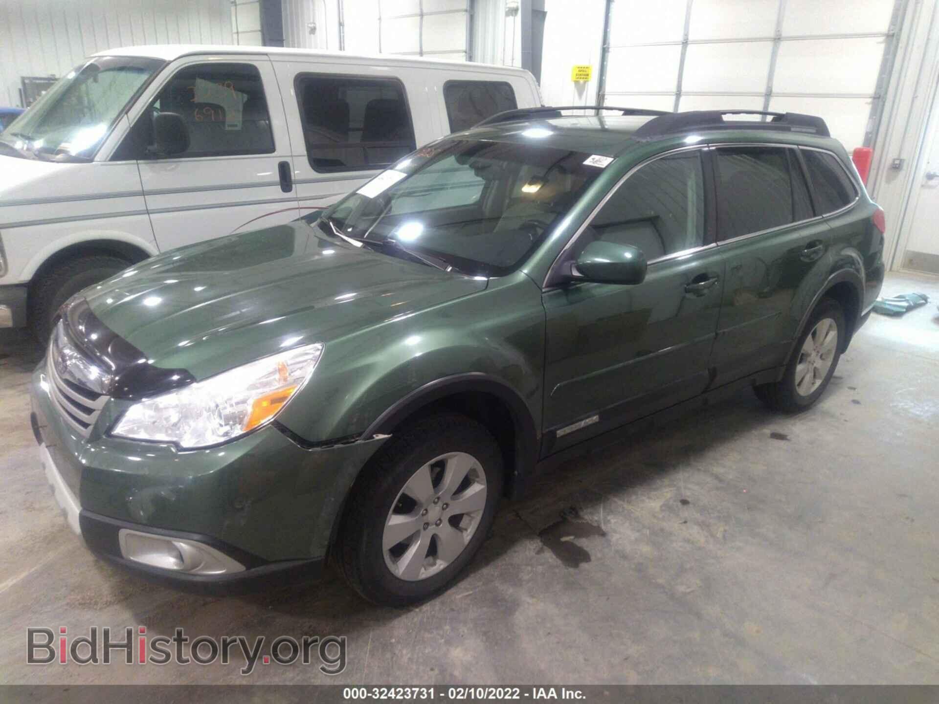 2011 SUBARU OUTBACK - VIN: 4S4BRCCC8B3436095 - Фото 2