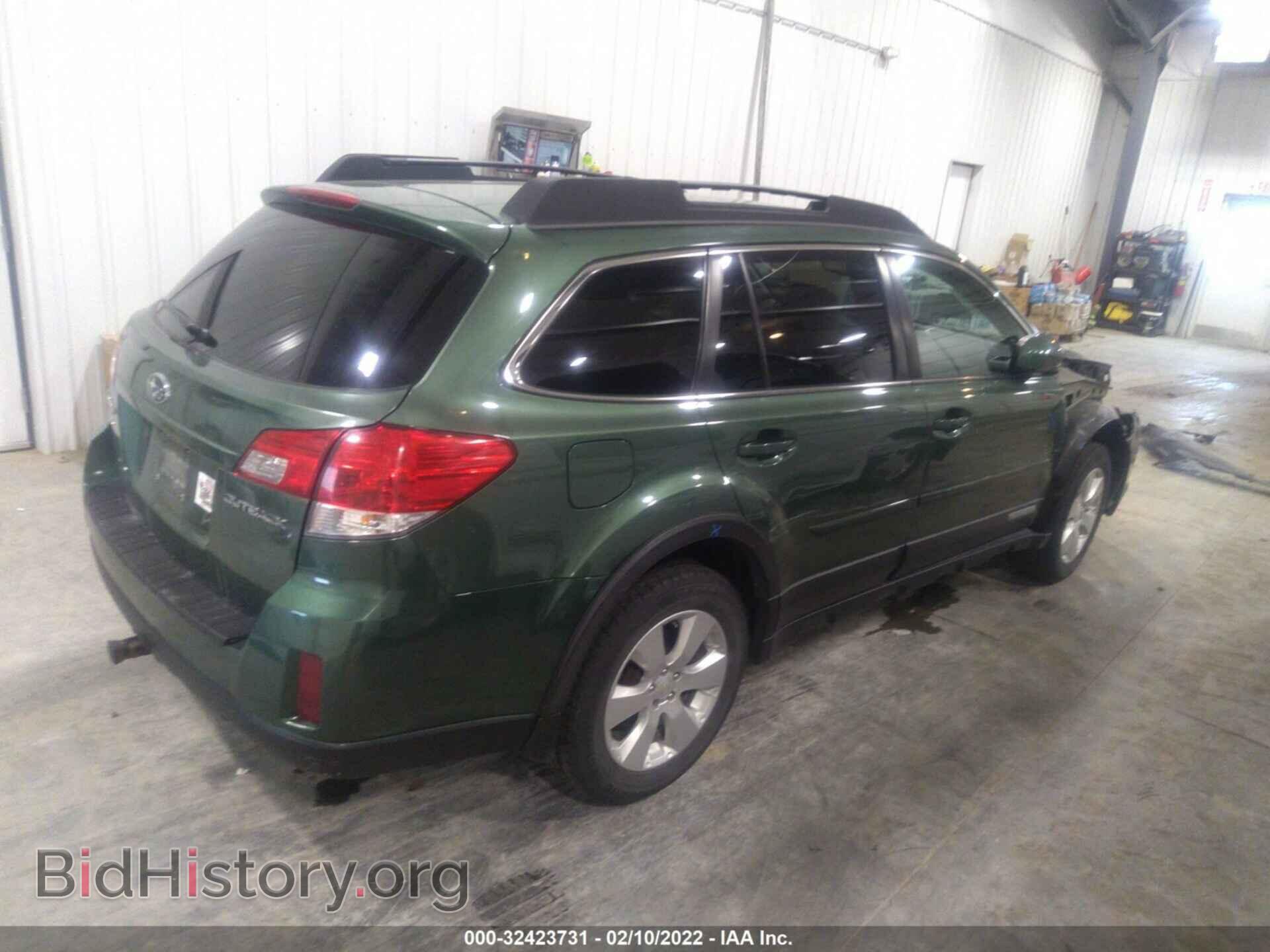 2011 SUBARU OUTBACK - VIN: 4S4BRCCC8B3436095 - Фото 4