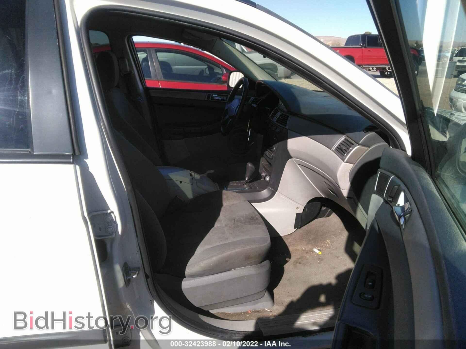 2008 CHRYSLER PACIFICA - VIN: 2A8GM48L68R659557 - Photo 5