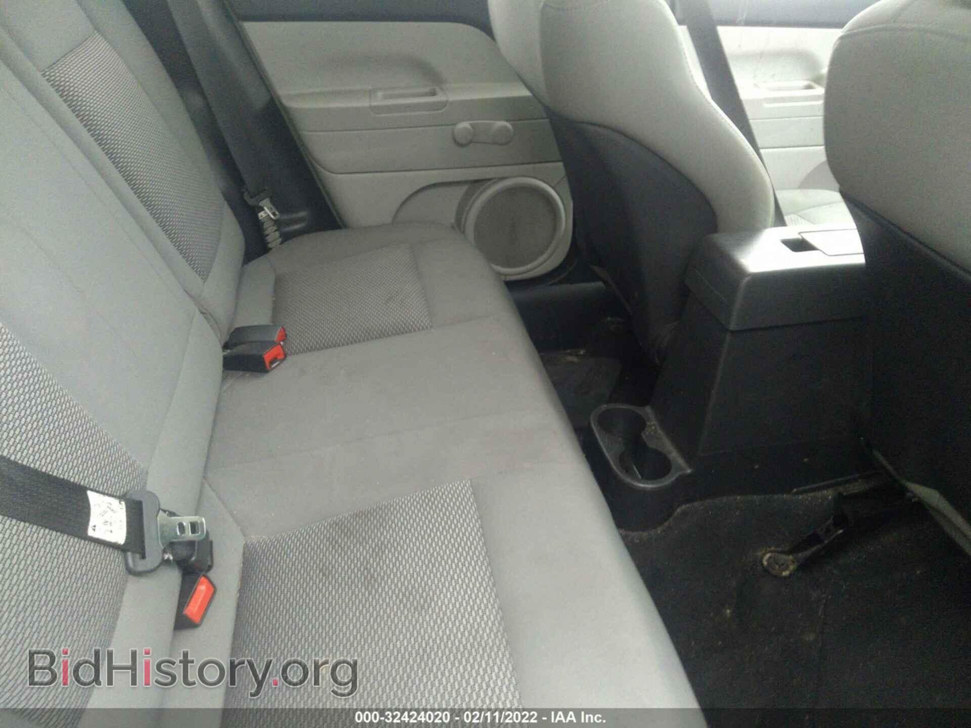 2007 JEEP COMPASS - VIN: 1J8FT47077D378410 - Фото 8