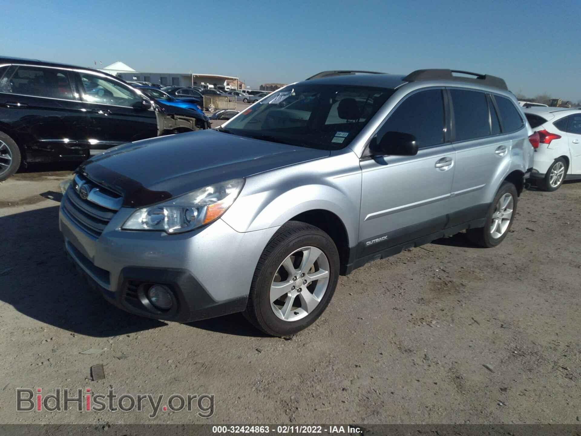 2014 SUBARU OUTBACK - VIN: 4S4BRCAC4E3217111 - Фото 2