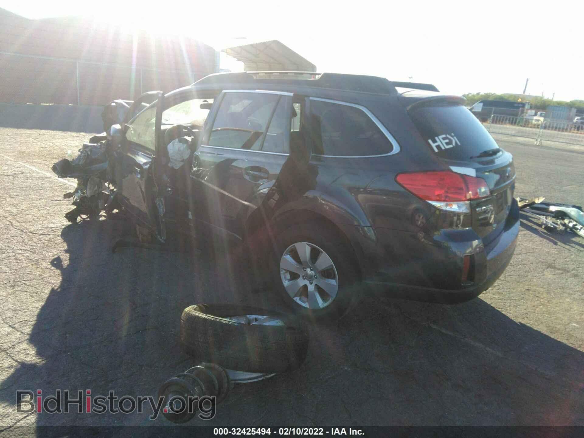 2011 SUBARU OUTBACK - VIN: 4S4BRCBC4B3330132 - Фото 3