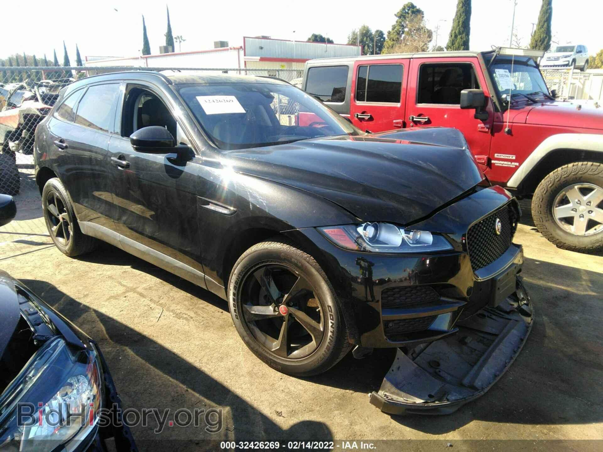 Фотография SADCJ2BV3HA098983 - JAGUAR F-PACE 2017