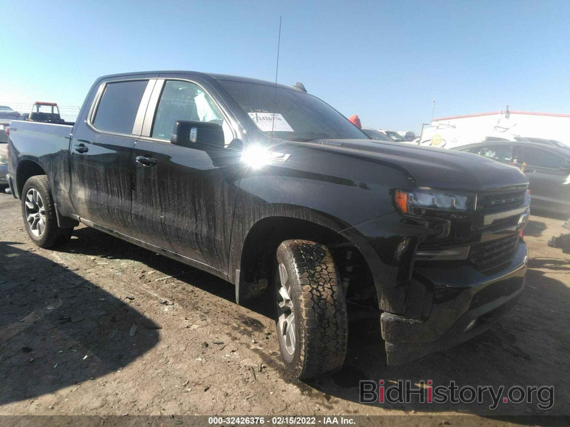 Photo 1GCUYEETXMZ129908 - CHEVROLET SILVERADO 1500 2021