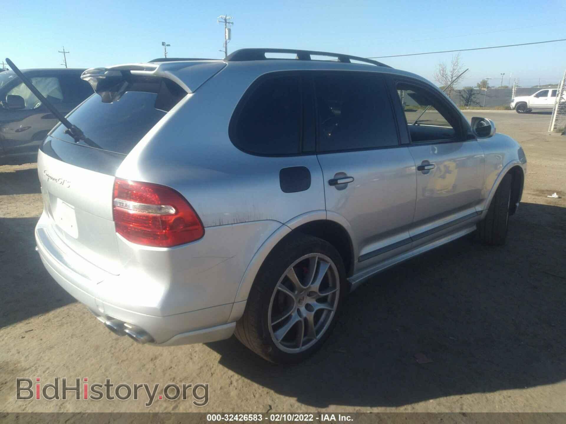 2010 PORSCHE CAYENNE - VIN: WP1AD2AP8ALA61692 - Фото 4
