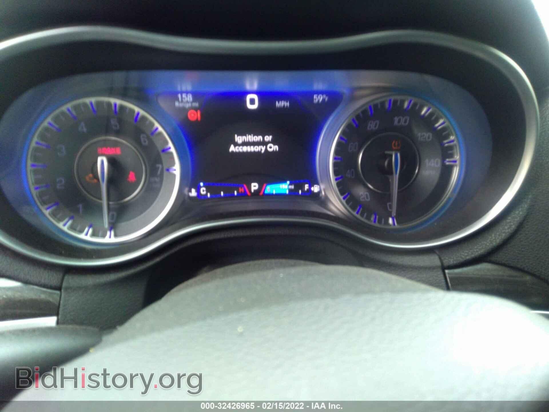 2015 CHRYSLER 300 - VIN: 2C3CCAAG5FH841925 - Photo 7