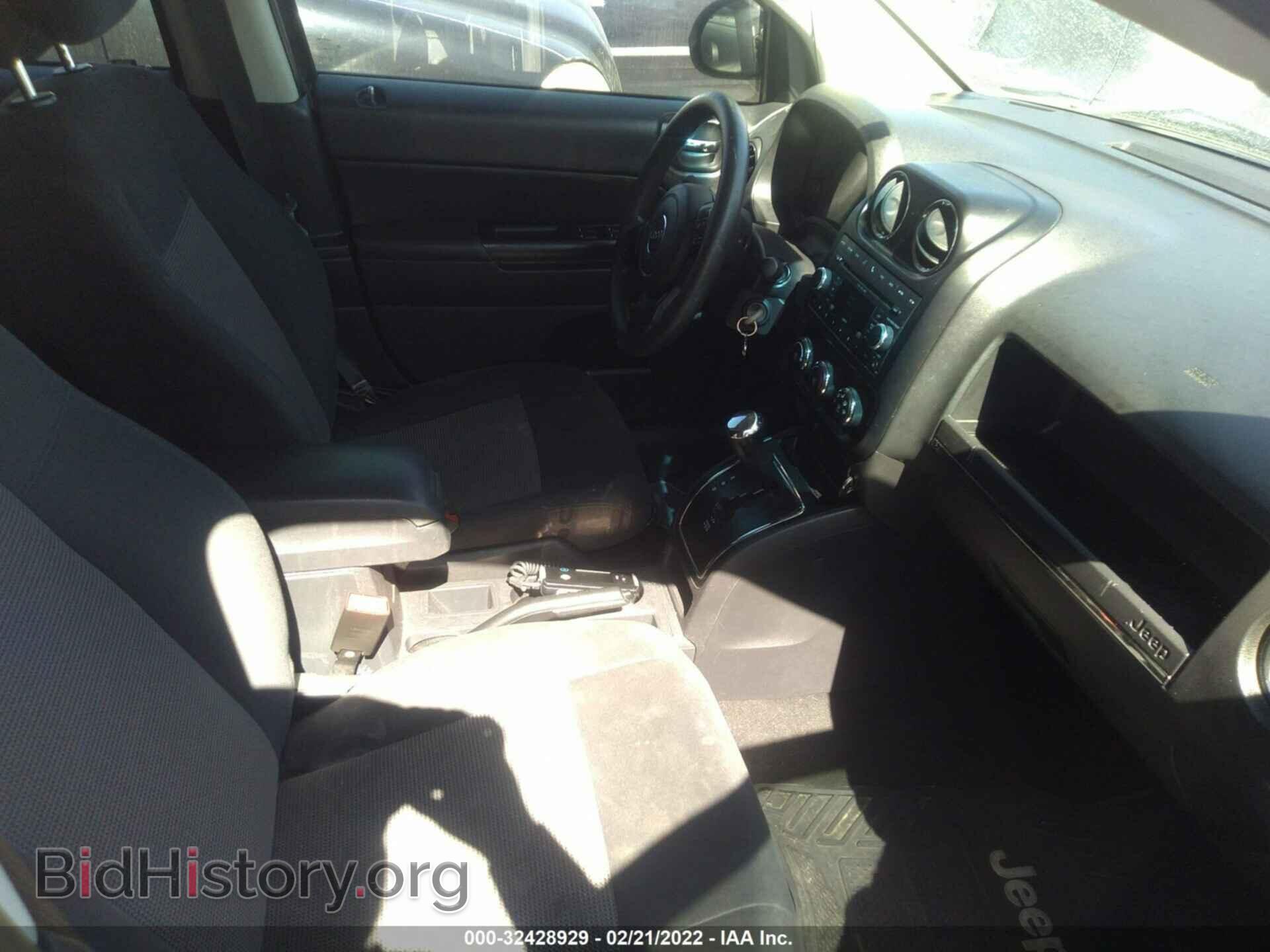 2011 JEEP COMPASS - VIN: 1J4NT1FB3BD288632 - Фото 5