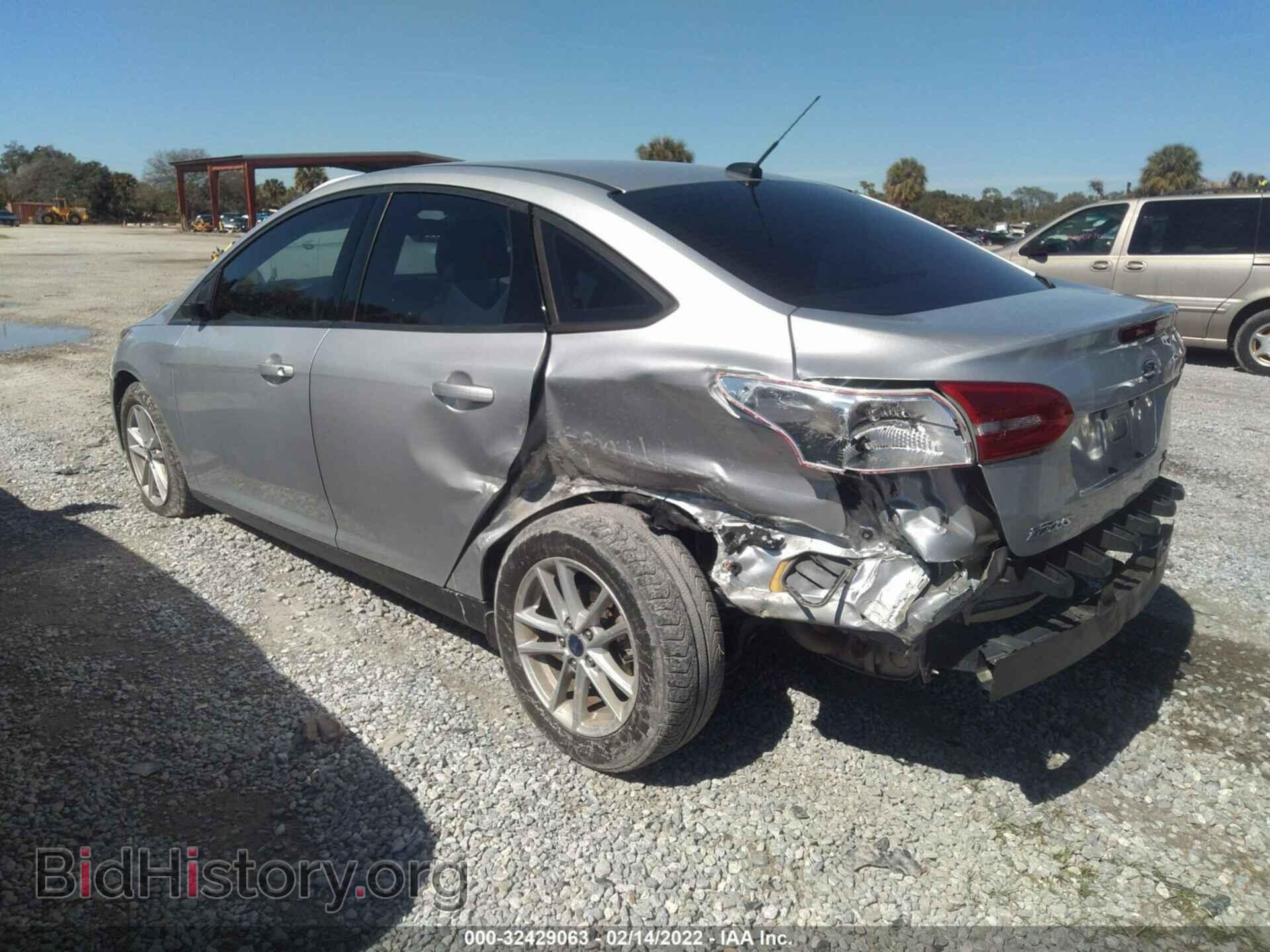 2018 FORD FOCUS - VIN: 1FADP3FE1JL201848 - Photo 3