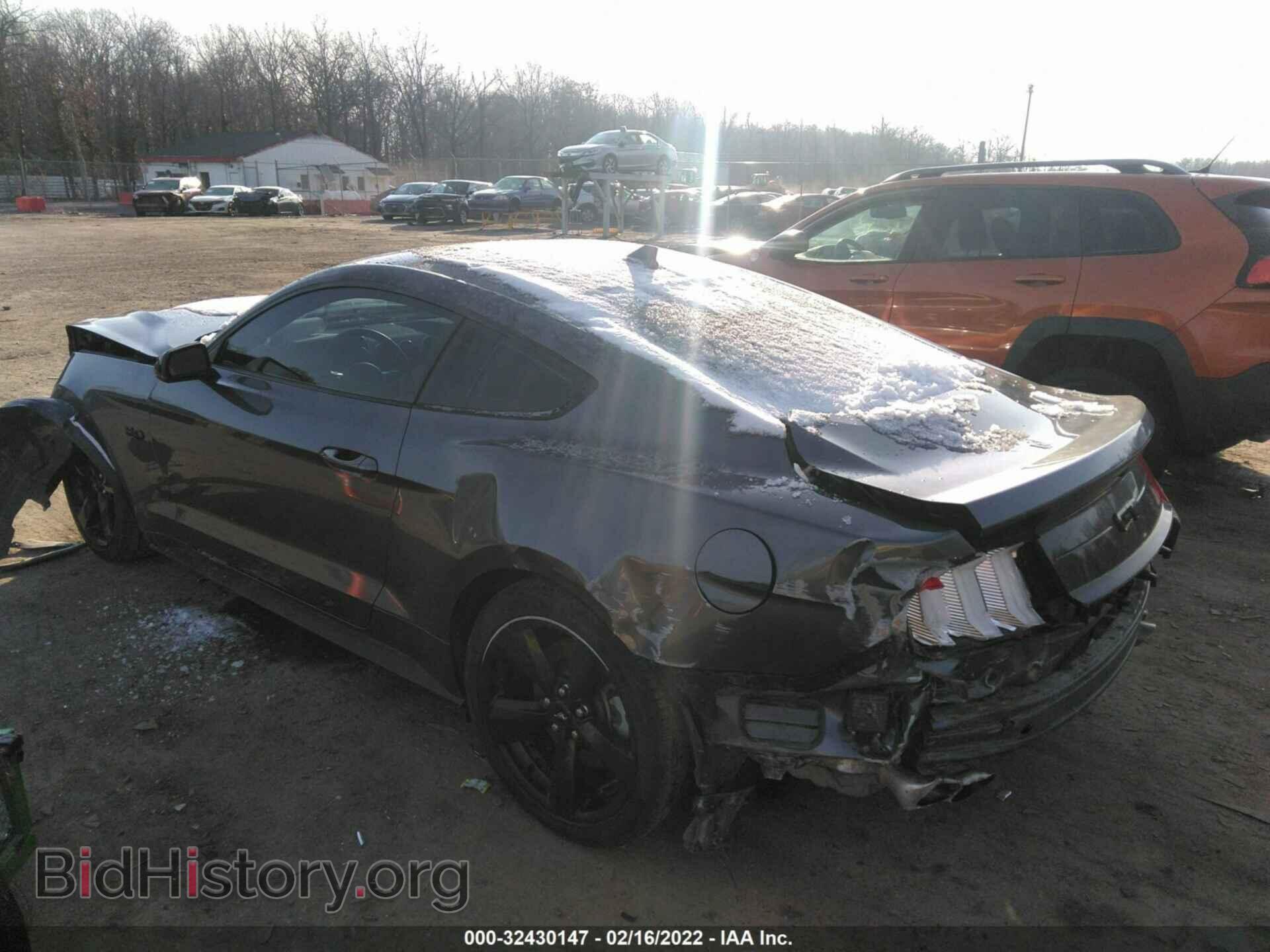 2021 FORD MUSTANG - VIN: 1FA6P8CF7M5128075 - Фото 3