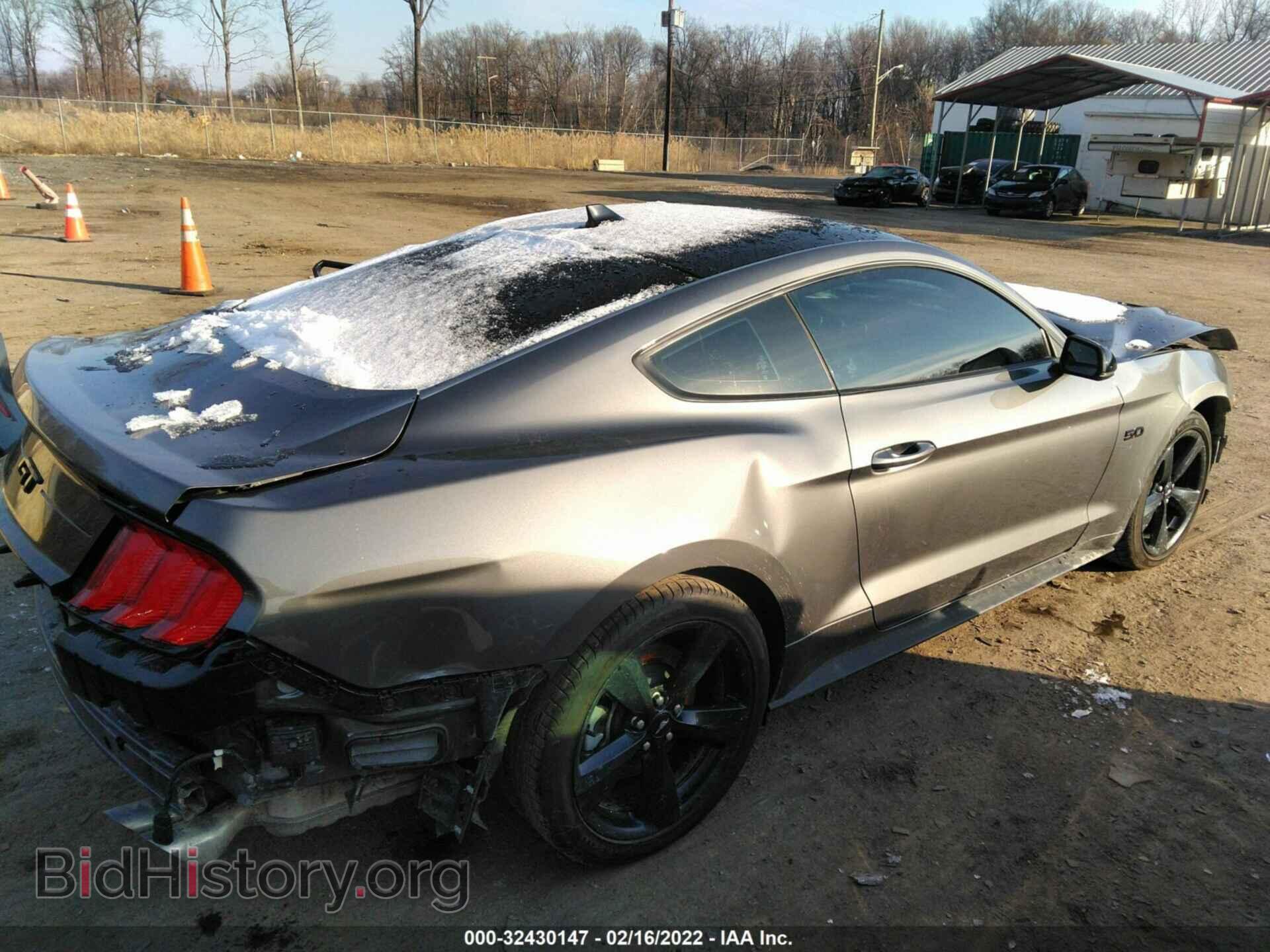 2021 FORD MUSTANG - VIN: 1FA6P8CF7M5128075 - Фото 4