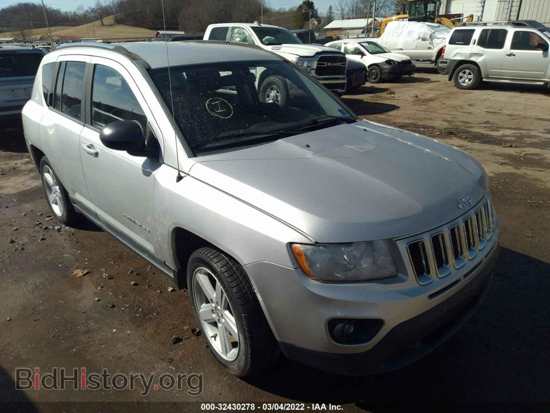 Фотография 1J4NF5FB2BD164074 - JEEP COMPASS 2011