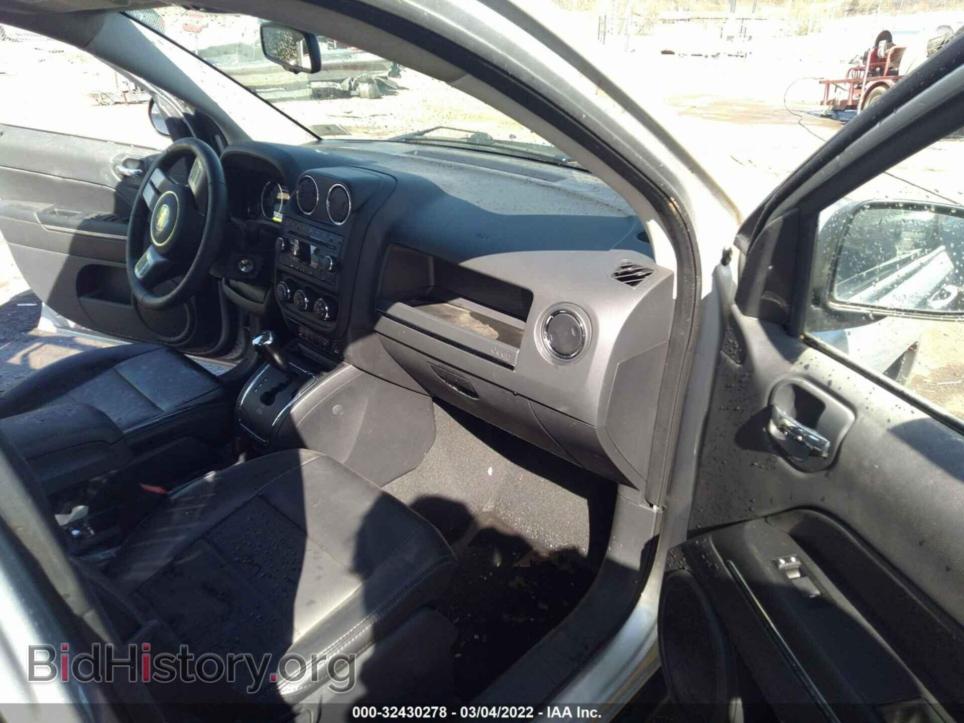 2011 JEEP COMPASS - VIN: 1J4NF5FB2BD164074 - Фото 5