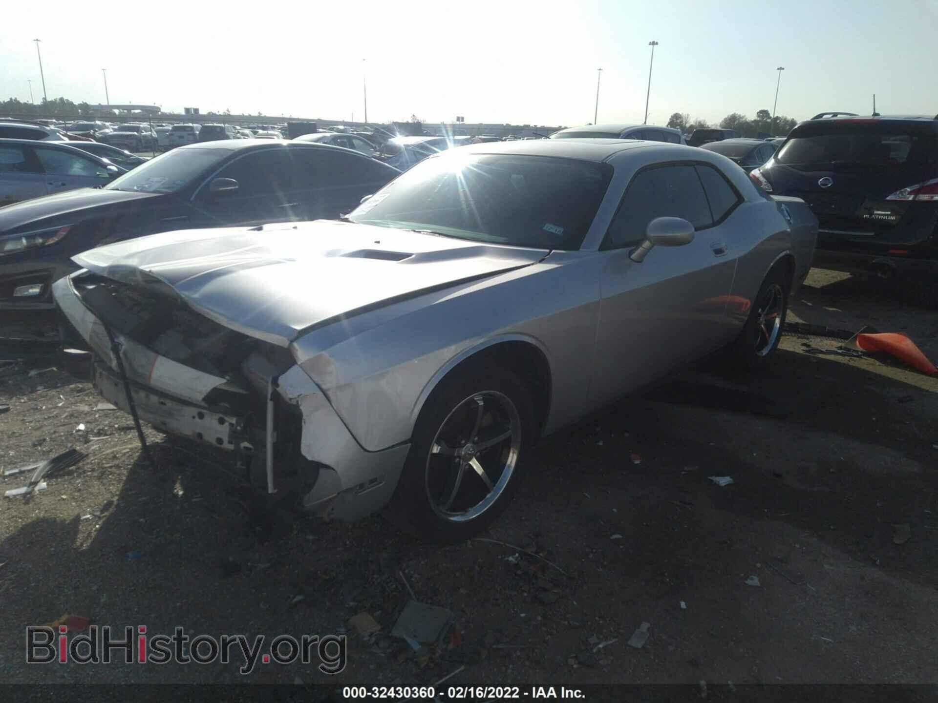 2010 DODGE CHALLENGER - VIN: 2B3CJ4DV9AH323887 - Фото 2