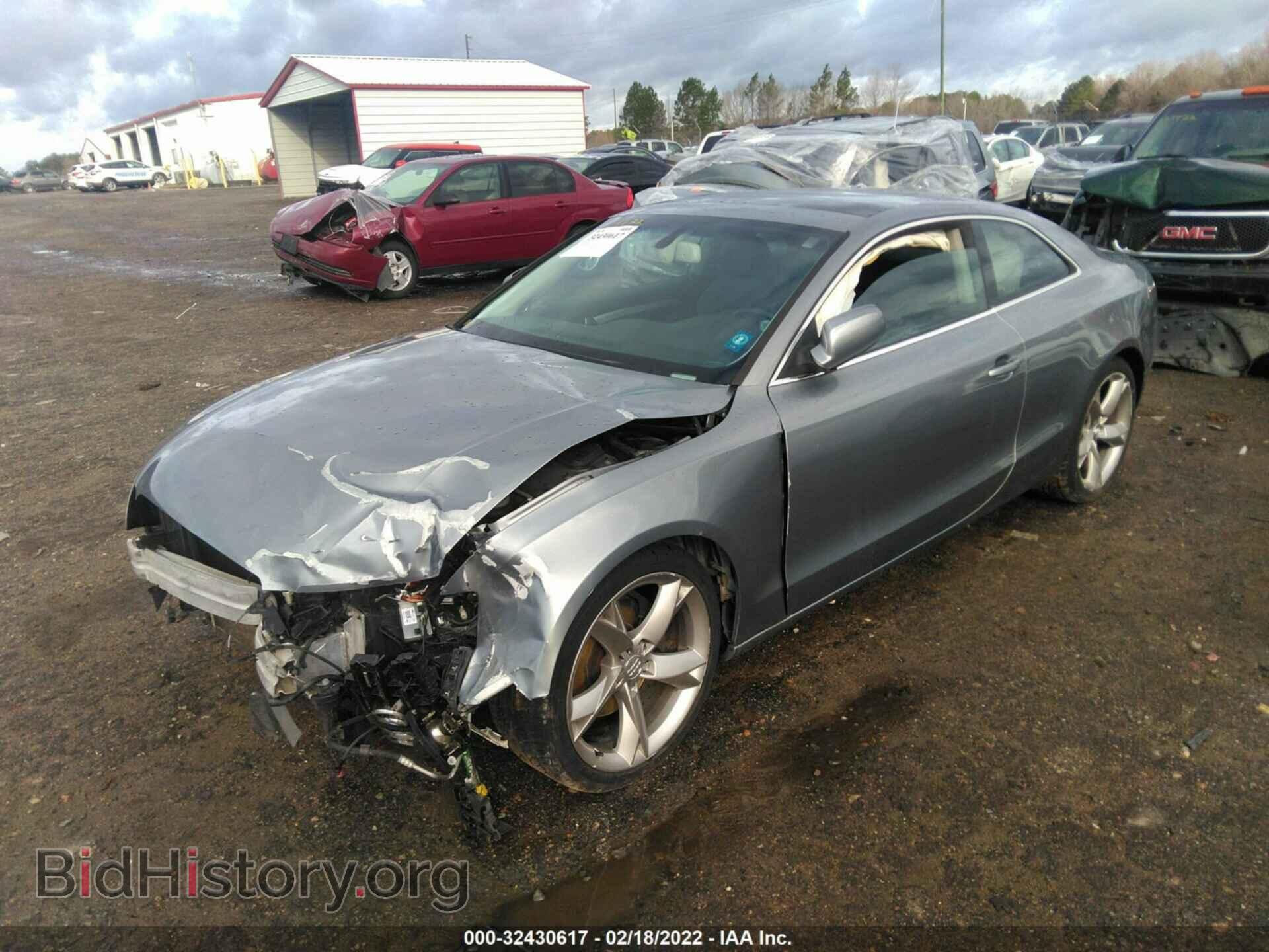 2010 AUDI A5 - VIN: WAUVKAFR7AA065609 - Фото 2