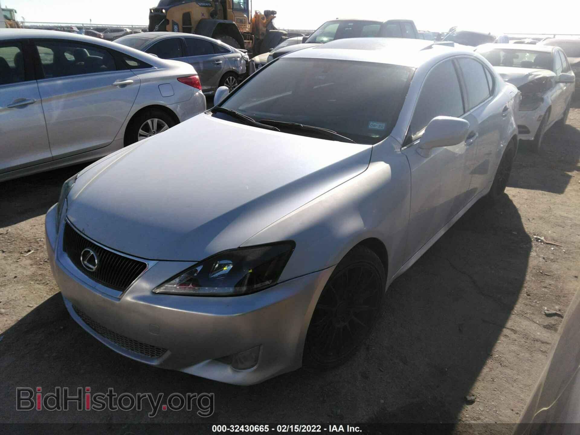 2007 LEXUS IS 350 - VIN: JTHBE262772012674 - Фото 2