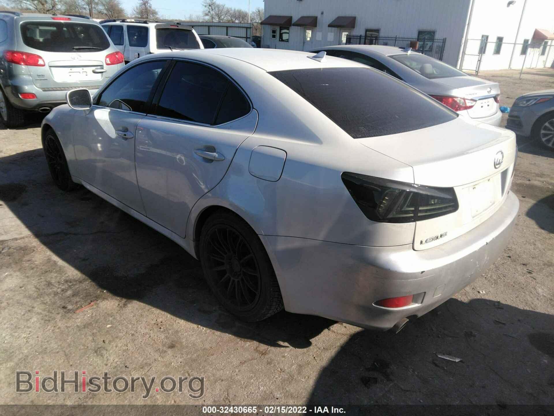2007 LEXUS IS 350 - VIN: JTHBE262772012674 - Фото 3