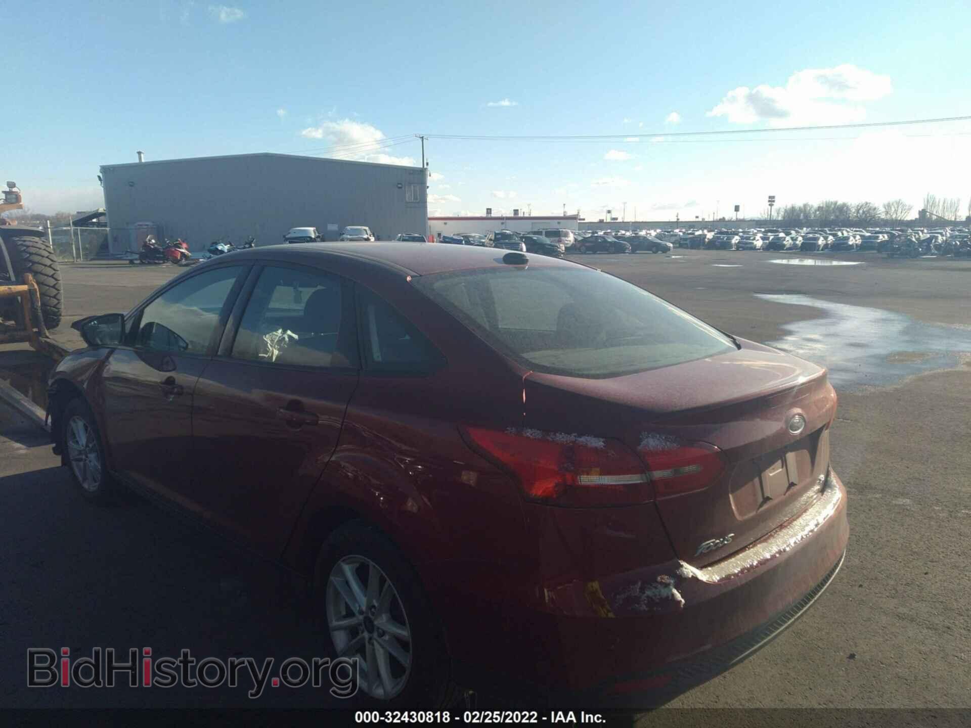 2017 FORD FOCUS - VIN: 1FADP3F20HL205678 - Фото 3