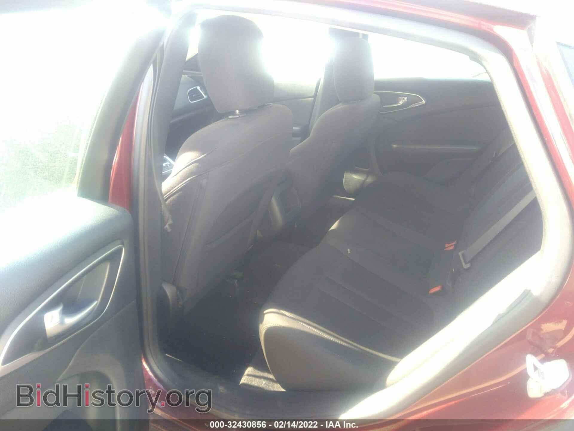 2015 CHRYSLER 200 - VIN: 1C3CCCABXFN744338 - Фото 8