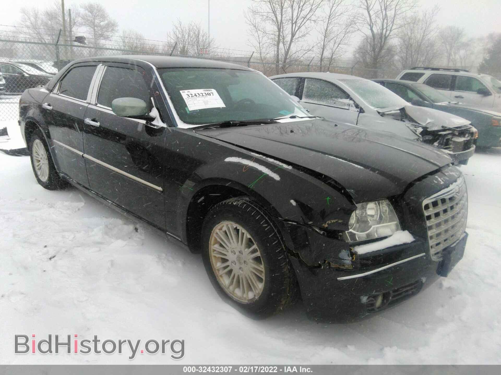 Photo 2C3CA5CV7AH315507 - CHRYSLER 300 2010