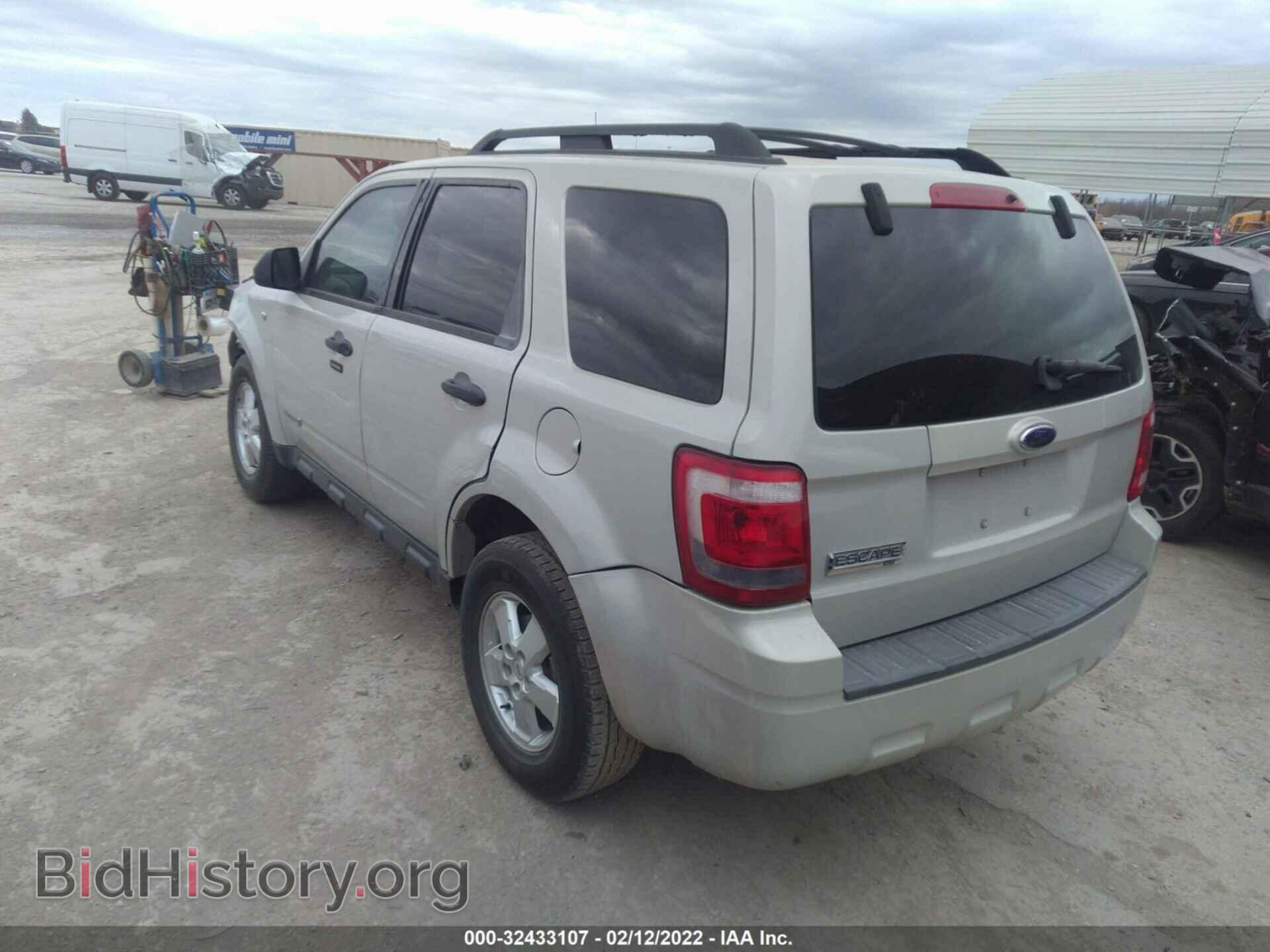 2008 FORD ESCAPE - VIN: 1FMCU03128KB50208 - Фото 3