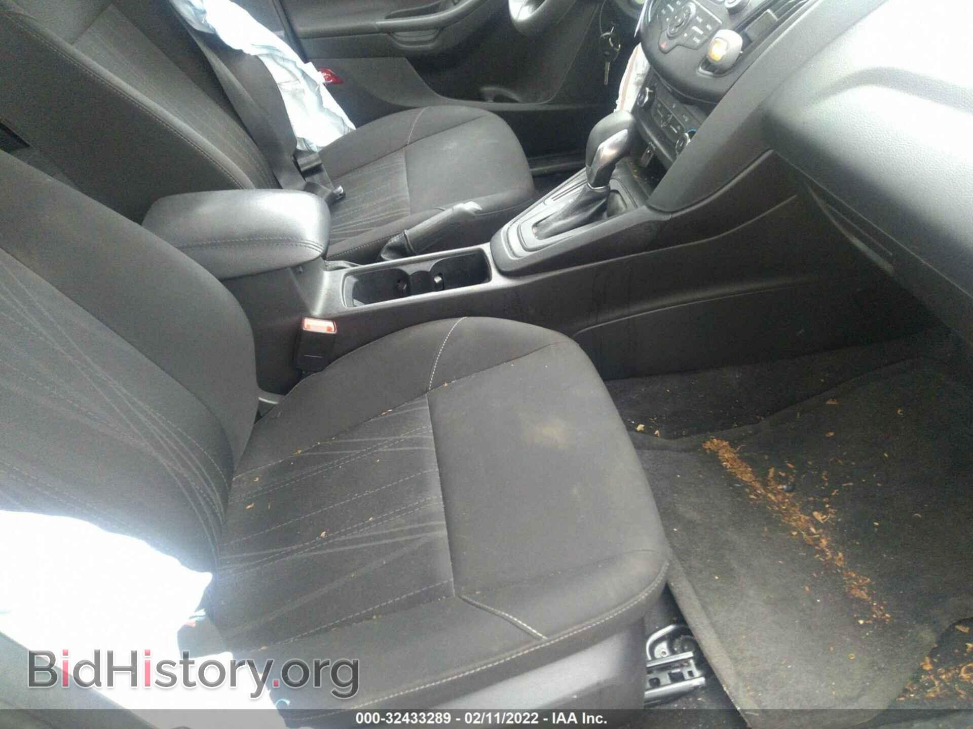 2017 FORD FOCUS - VIN: 1FADP3F2XHL233214 - Фото 5